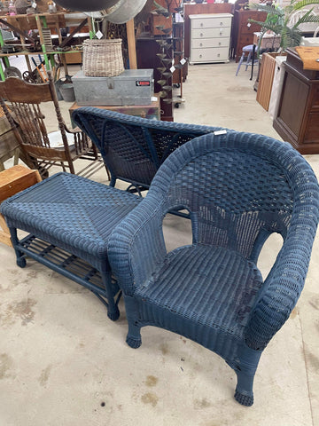 Outdoor Wicker Table and Chairs
